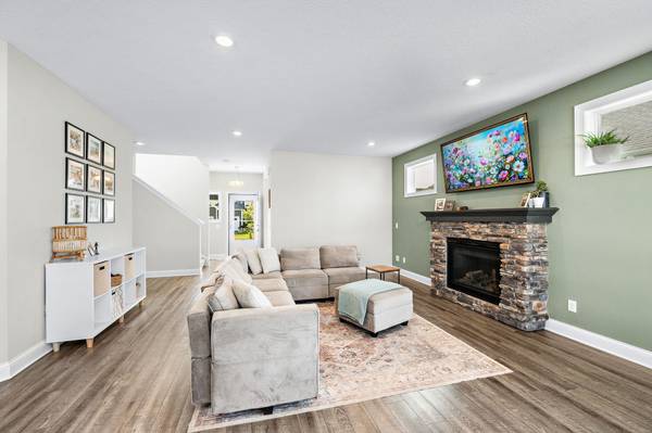 3159 Glasgow ST, River Falls, WI 54022