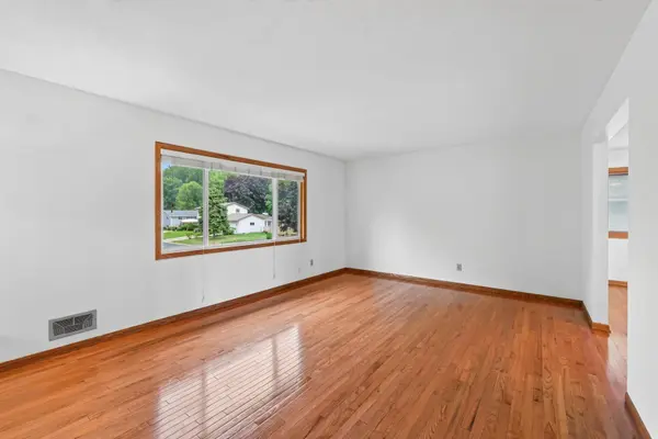 1630 Fairway DR NE, Columbia Heights, MN 55421