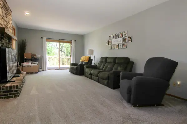 7818 Davidson CT, Inver Grove Heights, MN 55076