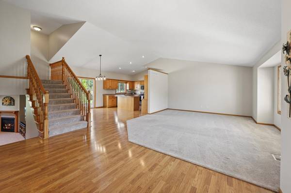 255 86th ST NW, Rice, MN 56367
