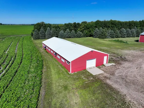 43195 State Highway 28, Morris, MN 56267