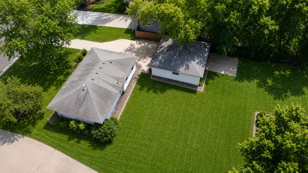 7925 Penn AVE N, Brooklyn Park, MN 55444