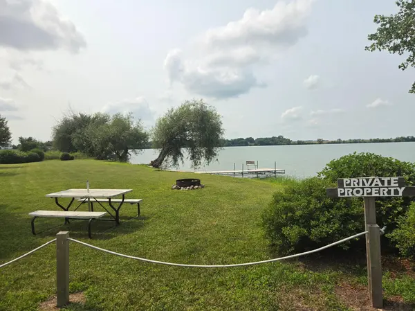 TBD Judge CT, Silver Lake, MN 55381
