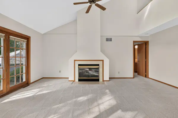 2801 Riverwood LN NW, Rochester, MN 55901