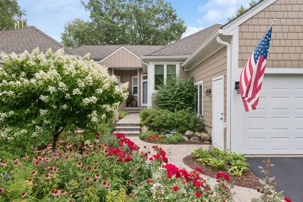 2928 Pelican Point CIR, Mound, MN 55364