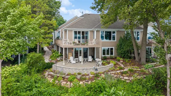 2928 Pelican Point CIR, Mound, MN 55364