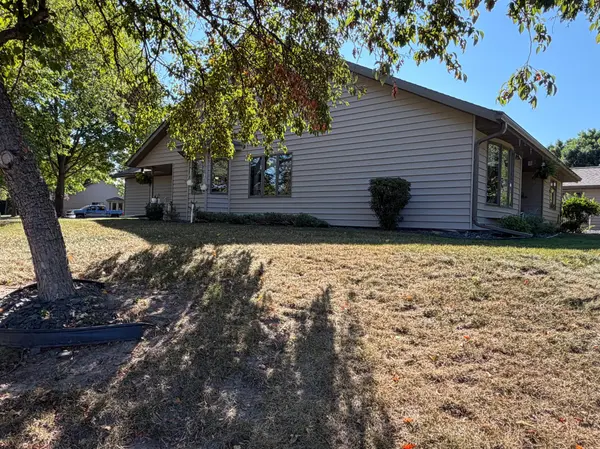 657 Hi Park AVE, Red Wing, MN 55066