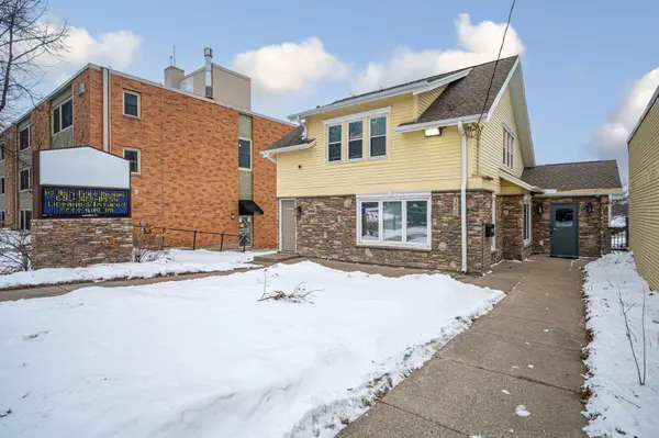 3826 W Broadway AVE, Robbinsdale, MN 55422