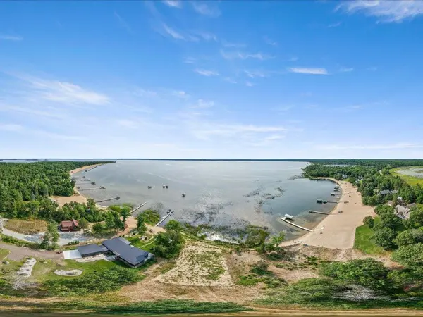 27740 County Road 4 N, Pequot Lakes, MN 56472