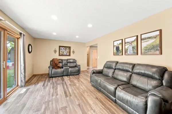 1010 22nd AVE S, Moorhead, MN 56560