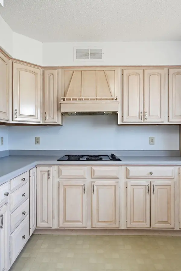 206 County Road JJ, River Falls, WI 54022
