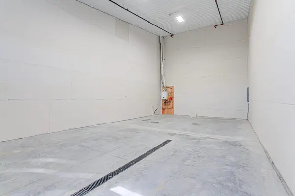 721 Industrial BLVD #B12, Watertown, MN 55388