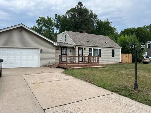 5366 Saint Stephens ST, Mounds View, MN 55112