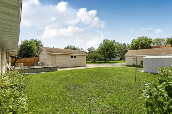 1051 37th AVE N, Saint Cloud, MN 56303