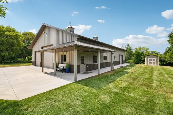 11542 Tilton TRL S, Rogers, MN 55374