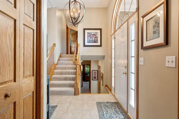 2180 Sunflower LN, Owatonna, MN 55060