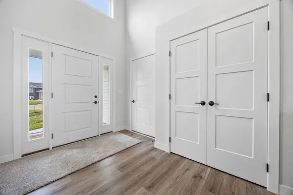 300 Prairie DR N, Hankinson, ND 58041