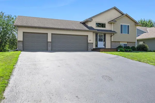213 Douglas DR, Waverly, MN 55390