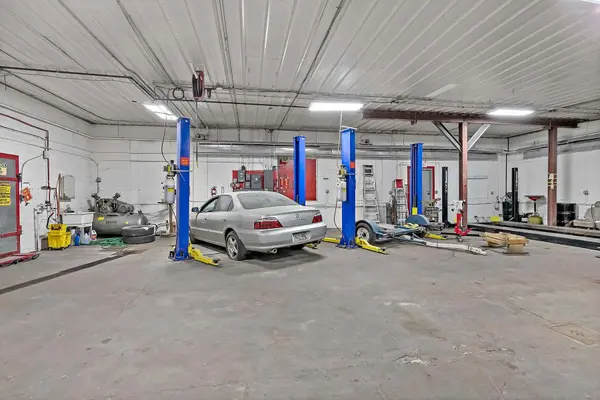 210 Railroad ST W, Norwood Young America, MN 55368
