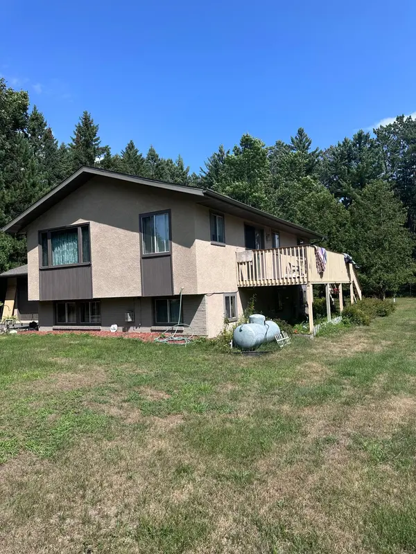 1960 Norway Lake RD SW, Pine River, MN 56474