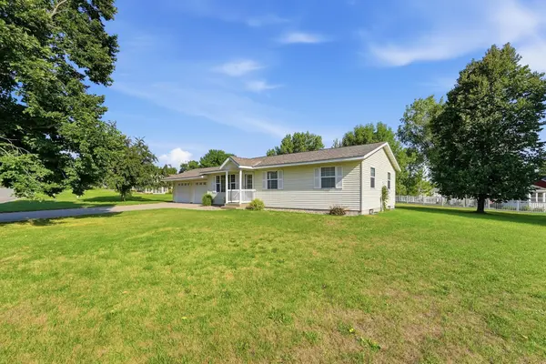 22 6th ST S, Sauk Centre, MN 56378