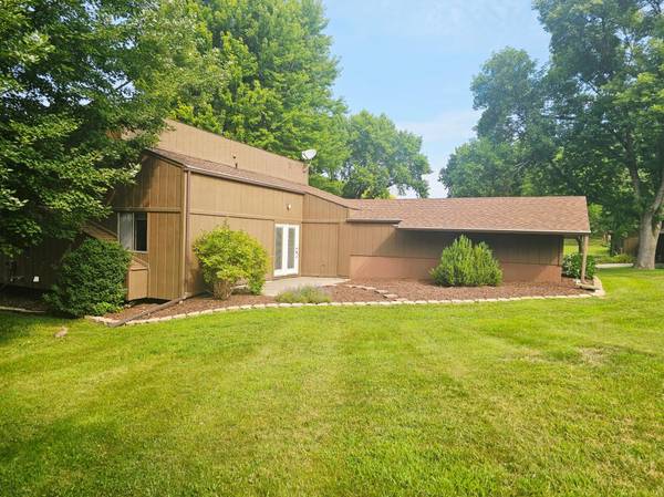 308 Cedar LN, Montevideo, MN 56265