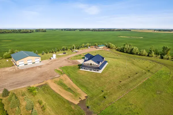 22338 15th AVE N, Hawley, MN 56549