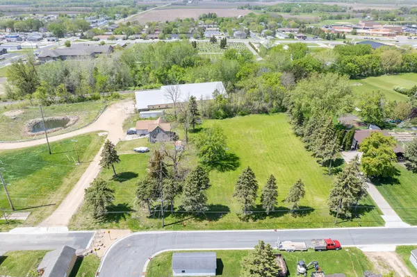 600 1st ST N, Montgomery, MN 56069
