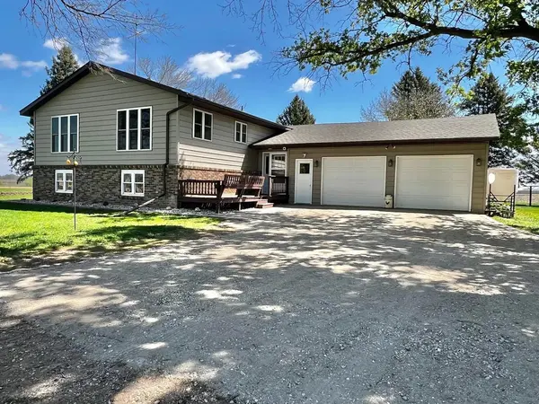 8020 80th ST NW, Milan, MN 56262