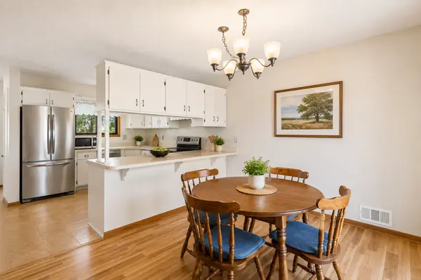 4505 Orchid CIR, Plymouth, MN 55446