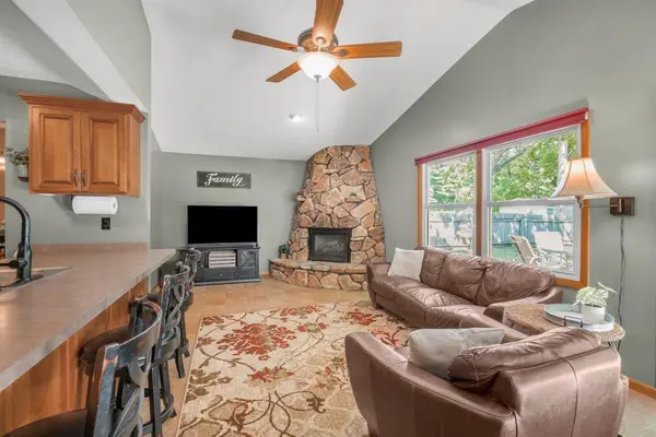 17100 11th AVE N, Plymouth, MN 55447