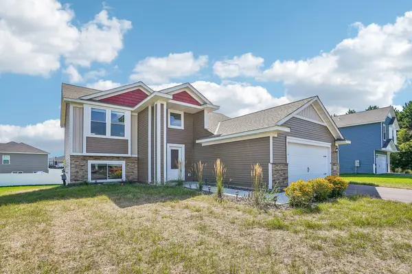5323 397th ST, North Branch, MN 55056