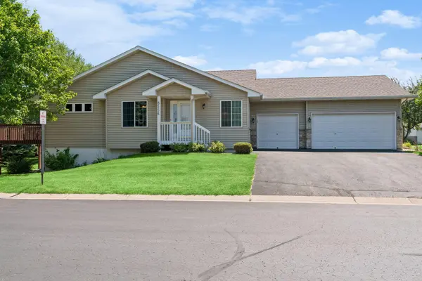 8556 Adair CIR N, Brooklyn Park, MN 55443
