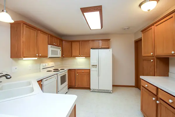 1088 Blackbird TRL SW, Hutchinson, MN 55350