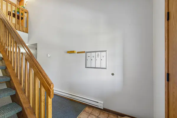 7250 Hunters RUN, Eden Prairie, MN 55346