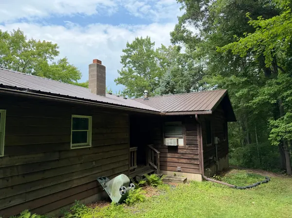 1942 70th AVE, Osceola, WI 54009