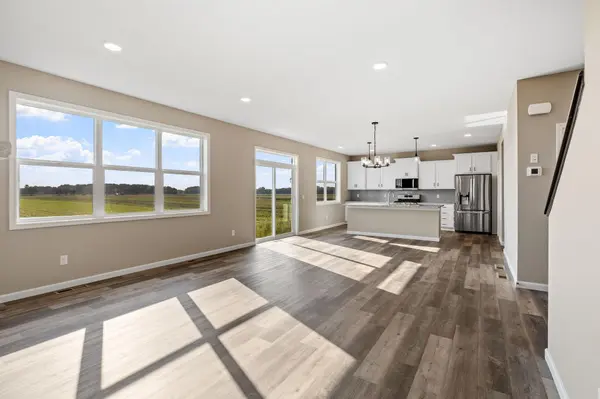 327 Otto DR NW, Delano, MN 55328