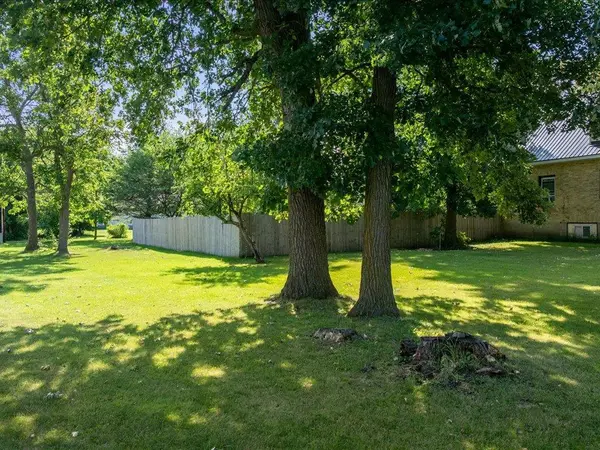110 Central AVE, Bertha, MN 56437