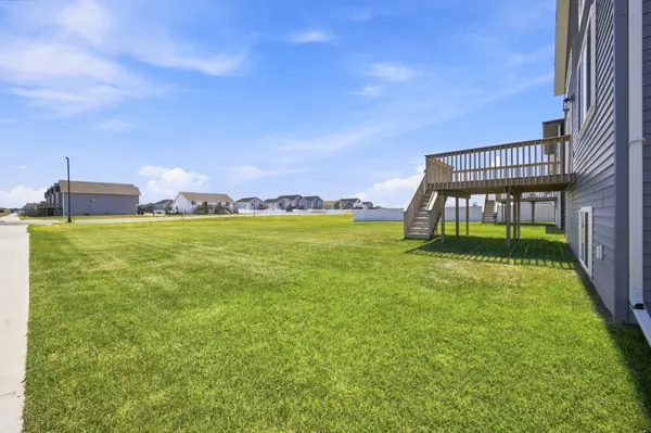 7308 Madelyn LN S, Fargo, ND 58104