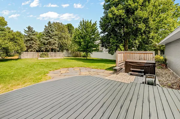 2509 Colony DR, Saint Cloud, MN 56303