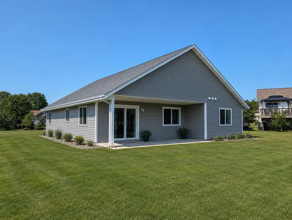 601 W 7th AVE, Osakis, MN 56360