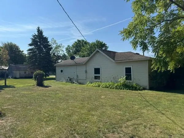 202 NW Brown ST, Verndale, MN 56481