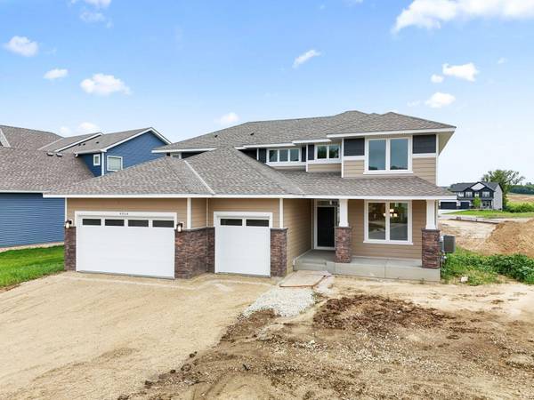 4864 Noble DR NW, Rochester, MN 55901