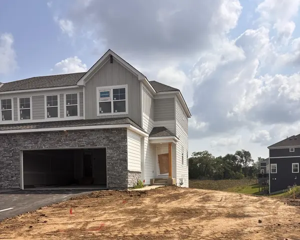 11095 203rd ST W, Lakeville, MN 55044