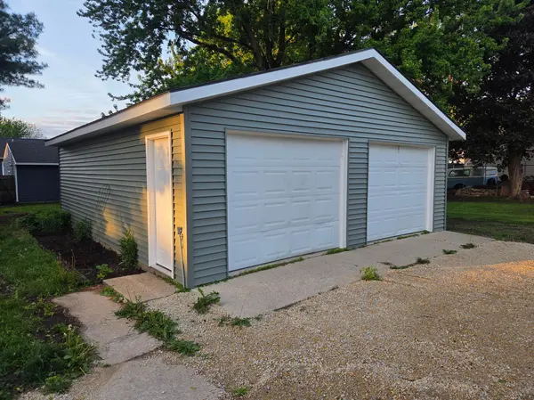 303 E Main ST #Unit #2, Brownsdale, MN 55918