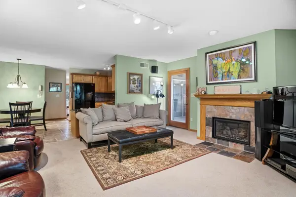 2524 Colony CIR, Saint Cloud, MN 56303