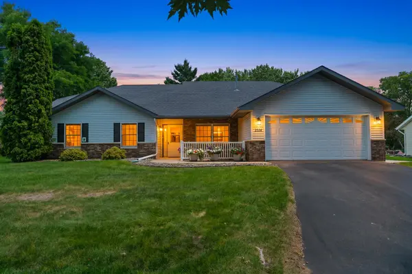 2524 Colony CIR, Saint Cloud, MN 56303