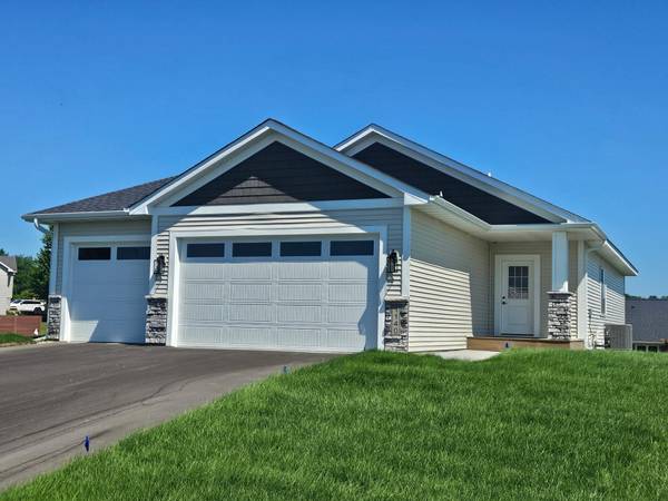 1140 Summit CV, Dassel, MN 55325