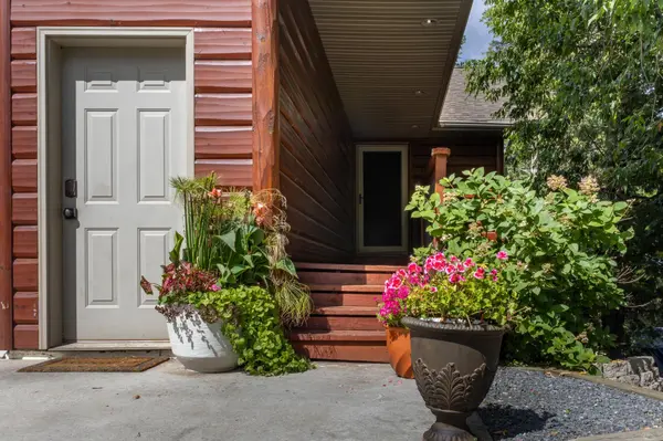 1896 Town Road 274, International Falls, MN 56649