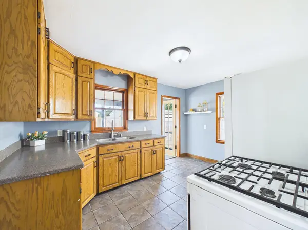 1451 Albemarle ST, Saint Paul, MN 55117